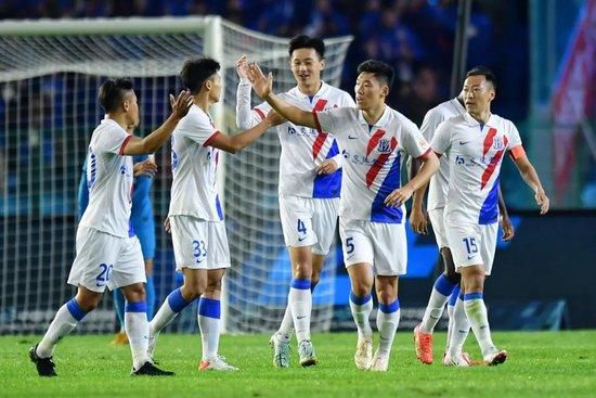 CCTV6 VIP影院 全部 电影 电视剧 影人 视频 图片 新闻 更新时间 所有 1小时内 今日内 1周内 1个月内 从资讯频道搜索 结果 135985 条 光线王长田：中国电影公司的利润可以做到100亿 2014-11-21 今年中国电影票房预计将超过300亿元，尽管规模不算太大，但各路巨头都已纷纷染指这个行业，这究竟是什么原因？