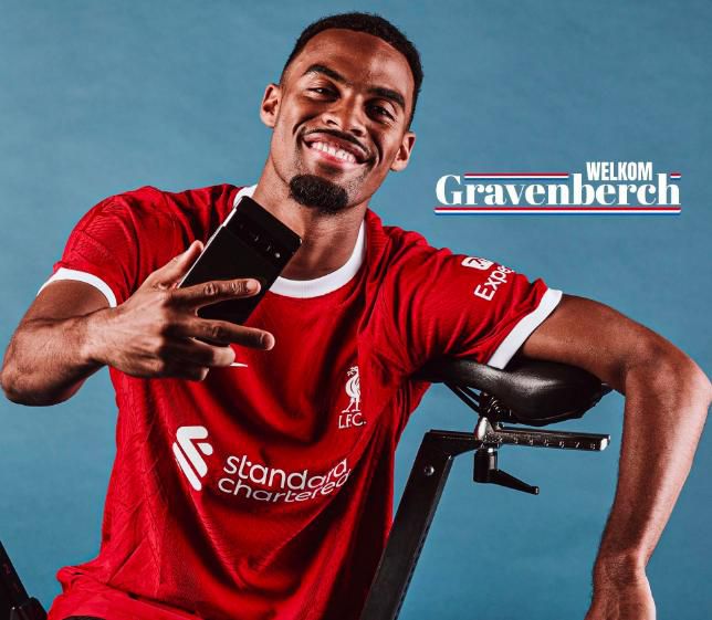 《浴血黑帮》宣布推出续集剧集 10 德鲁·斯特鲁赞去世 曾为《哈利·波特》设计海报 独家专访 王鹤润专访 | “见山是山” 从演自己到成为角 宋木子专访|从“献声”到“参演”的圆梦之旅 明星写真 去写真频道 王俊凯盛夏光年大片 展现一纪成长轨迹与艺术 啪姐性感登封！
