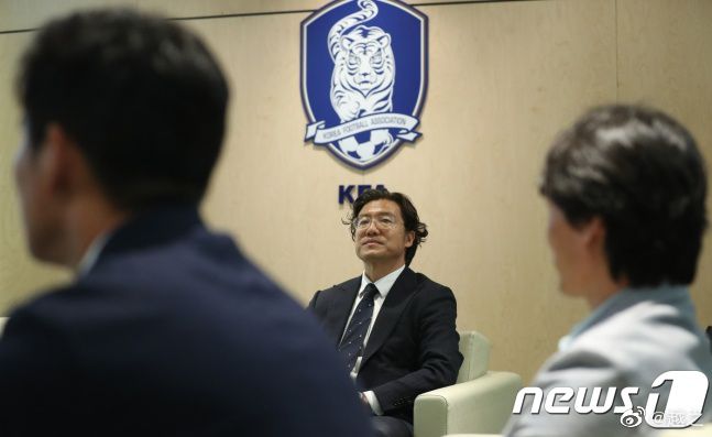 首映礼现场星光熠熠，“章鱼哥”的配音罗杰·布帕斯身着章鱼T恤亮相。