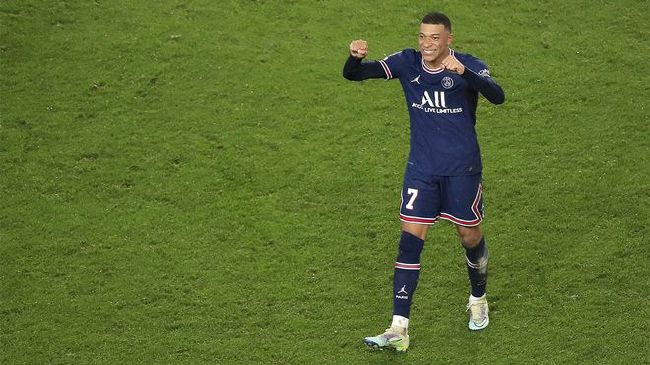 如今事件愈演愈烈，本周二贾斯汀在洛杉矶高等法院对《纽约时报》提起了2.5亿美元的诉讼，称该报刊登的短信内容不仅“偷梁换柱”，还篡改内容，并故意省略了必要的上下文，拼接消息来误导读者。