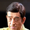在中国的传统观念里，怀孕的人是不 《边境杀手》雨中首映 艾米莉·布朗特大秀美背 2015-09-22 ​当地时间9月21日，电影《边境杀手》首映。