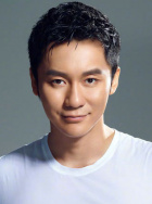 影片于感恩节当天，曝光了一组角色海报，众主创炸掉回忆感恩前任，为爱成长。